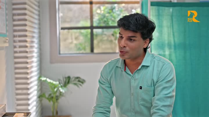 Screenshot Of Aakhri Sukh (2024) Hindi Season 01 Episodes 1 To 2 Rioplus WEB Series