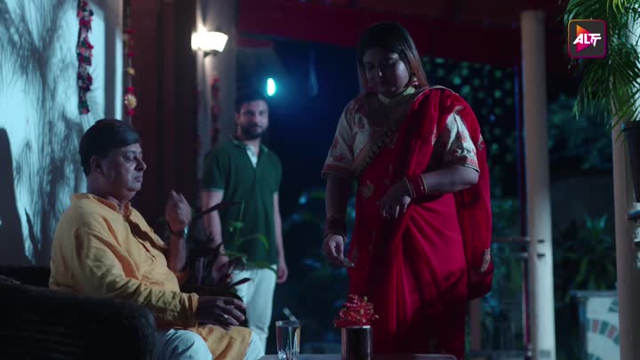 Screenshot Of Rangeen Kahaniyan (Tan Tripti 3) (2024) Hindi Season 10 Episodes 1 To 4 Added AltBalaji WEB Series