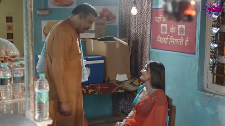 Screenshot Of Tharki Halwai (2023) Season 01 Episode 01 Hindi Web Series