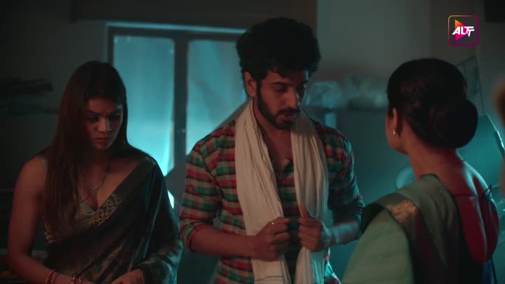 Screenshot Of Utha Patak (2024) HIndi Season 03 Episodes 9 AltBalaji WEB Series